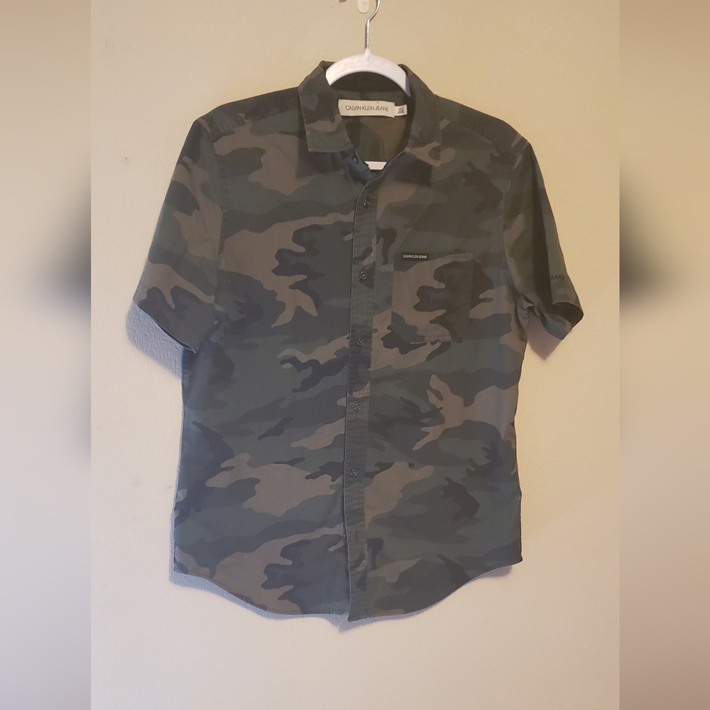 Calvin Klein Jeans Green and Black‎ Casual Button Down Shirt